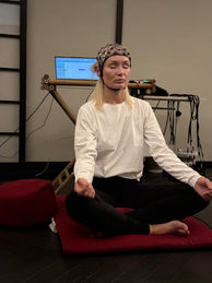 885535_d9e6100469d64361bd31014e6e68628a~mv2